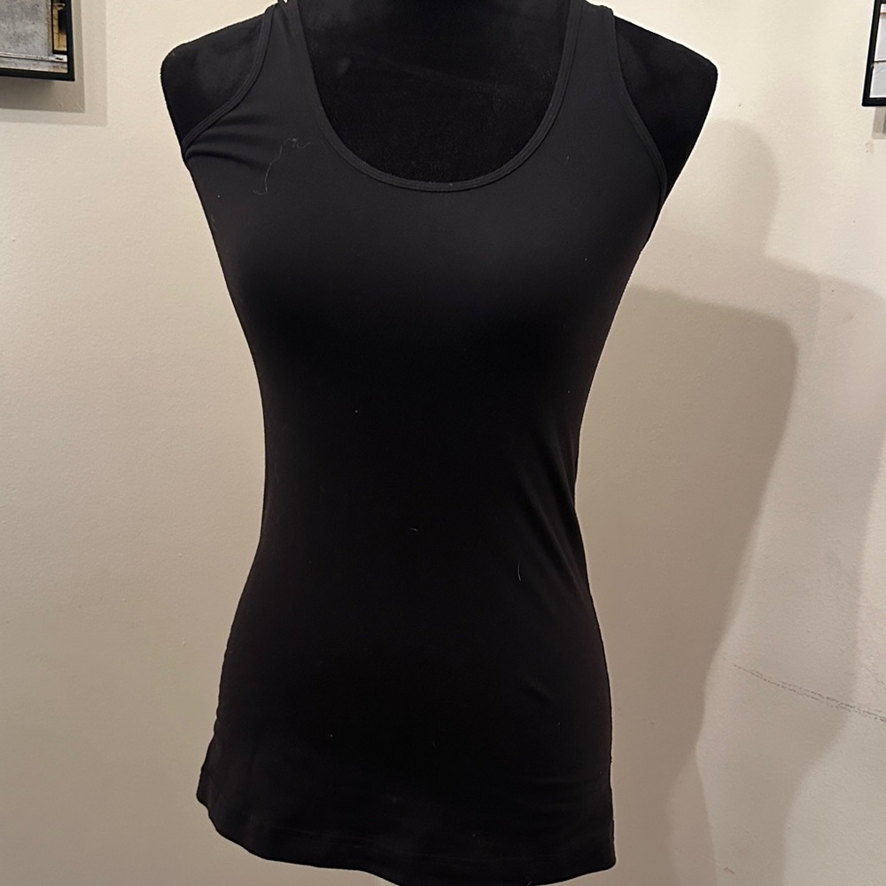 Lululemon wondermost Upta soft Nulu tank